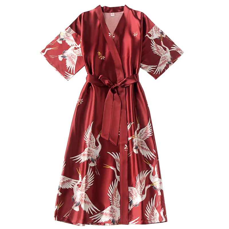 Wholesale Luxury Short Sleeve Night Gown Silk Nightwear Sexy Women Mulbery Silk Pajamas Satin Silk Robes, 3 colors
Wholesale Luxury Short Sleeve Night Gown Silk Nightwear Sexy Women Mulbery Silk Pajamas Satin Silk Robes, 3 colors