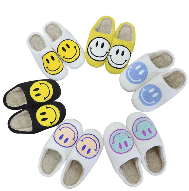 2021 Hot selling smile face US size ladies winter indoor cute warm fashion fur slides slippers for women
2021 Hot selling smile face US size ladies winter indoor cute warm fashion fur slides slippers for women