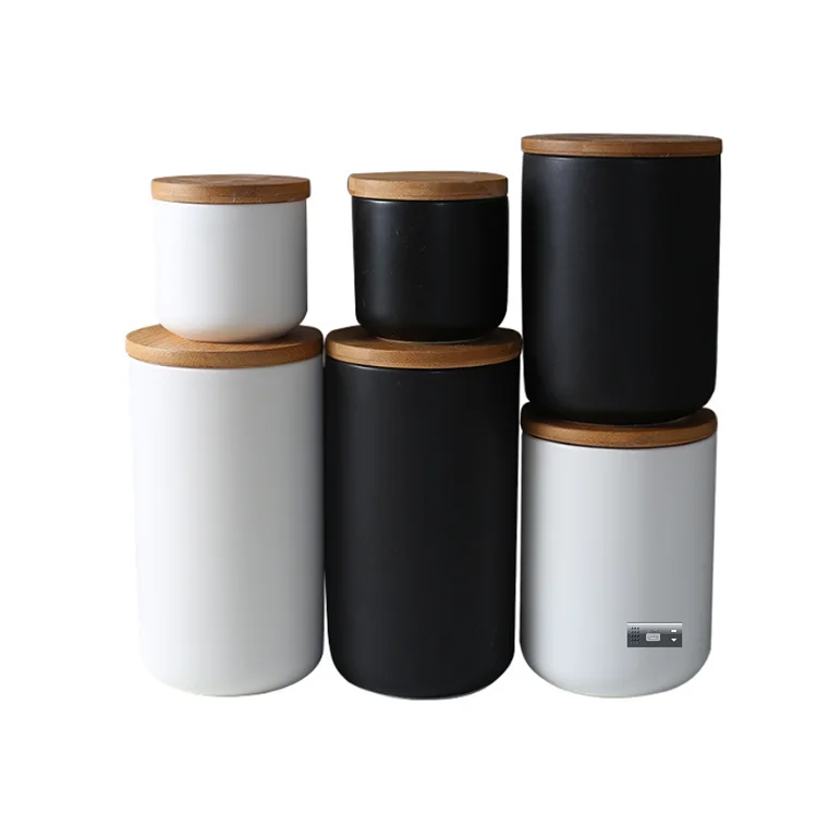Nordic creative kitchen ceramic seal jar multigrain coffee tea storage seasoning storage jar with cover
Nordic creative kitchen ceramic seal jar multigrain coffee tea storage seasoning storage jar with cover