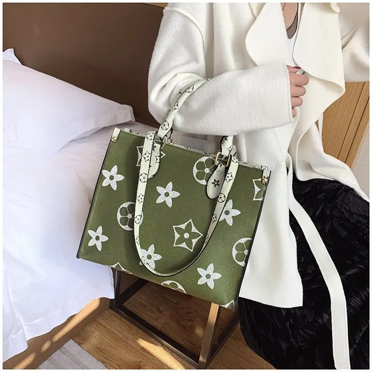 European and American new handbags, one-shoulder messenger shopping bags, Presbyopia luxury brand logo products, Accept custom made
European and American new handbags, one-shoulder messenger shopping bags, Presbyopia luxury brand logo products, Accept custom made
