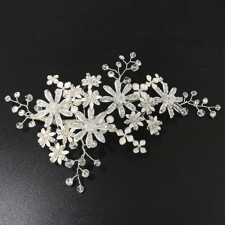 Handmade bridal hair accessories wedding rhinestone headwear for lady wedding brides pearl rhinestone crystal tiara headpieces
Handmade bridal hair accessories wedding rhinestone headwear for lady wedding brides pearl rhinestone crystal tiara headpieces