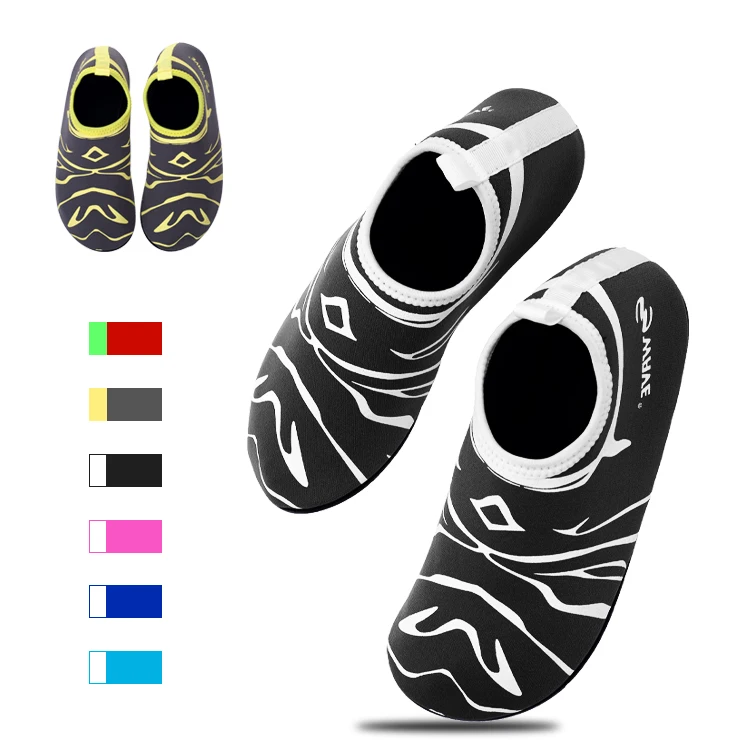 Customized cheap summer water sock neoprene anti slip beach shoes, Blue,green,yellow,pink,purple etc 
Customized cheap summer water sock neoprene anti slip beach shoes, Blue,green,yellow,pink,purple etc