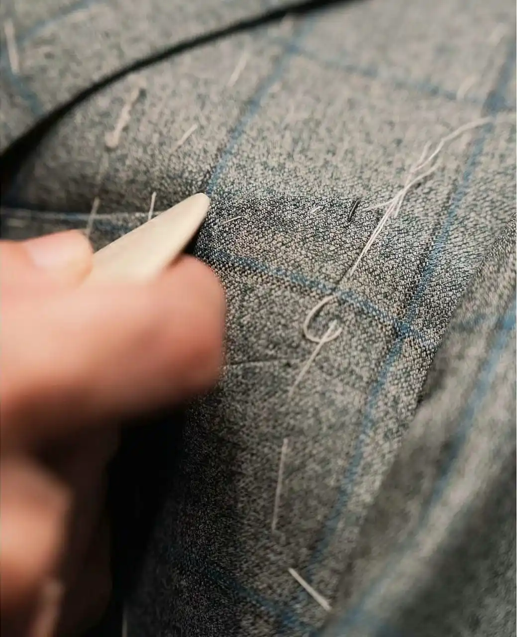 Fabric inspection before cutting