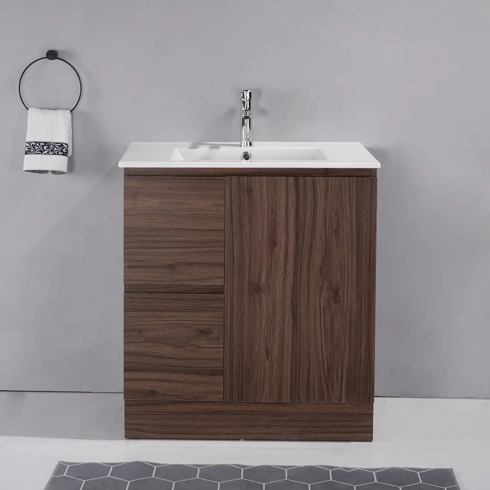 ceramic-basin-pvc-vanity-750m-perspective
