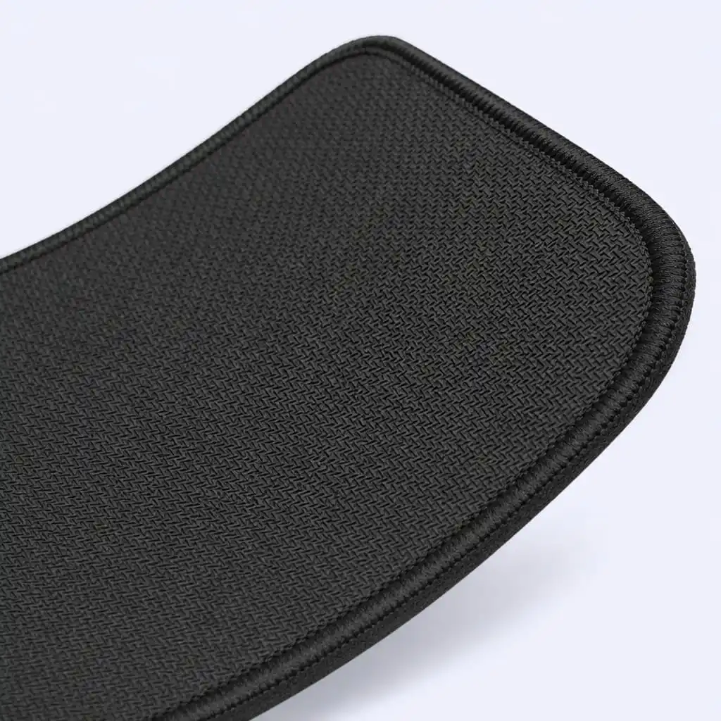 Herringbone Anti-Slip Underside Rubber Grip Macro