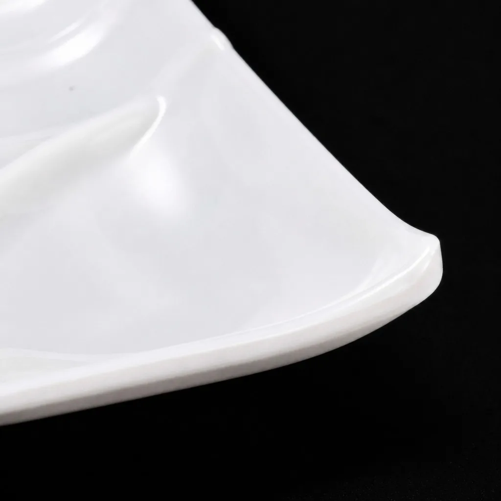 Corner rim detail