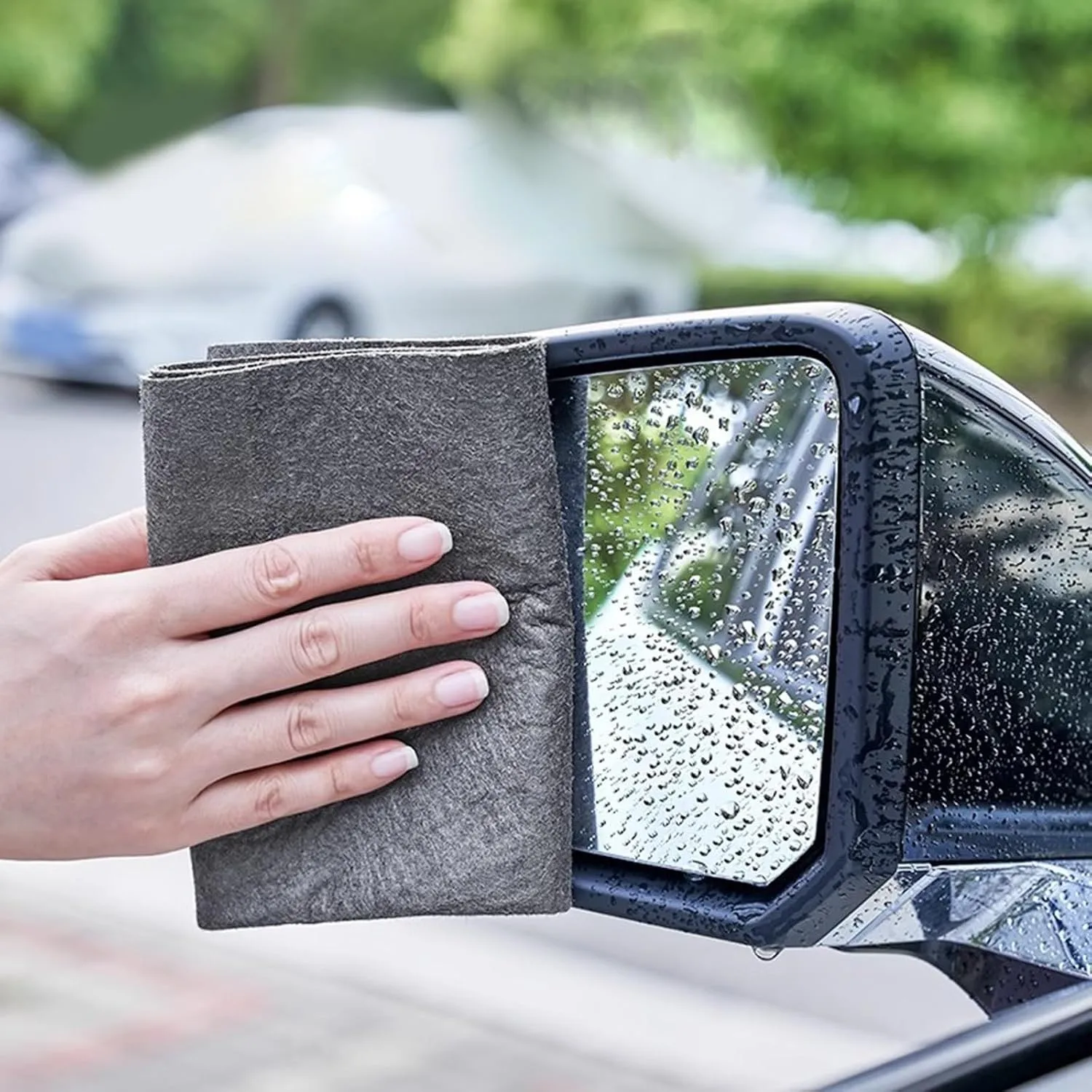Car Mirror Cleaning