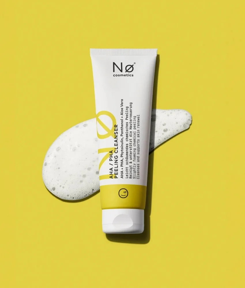 Nø AHA/PHA Peeling Cleanser