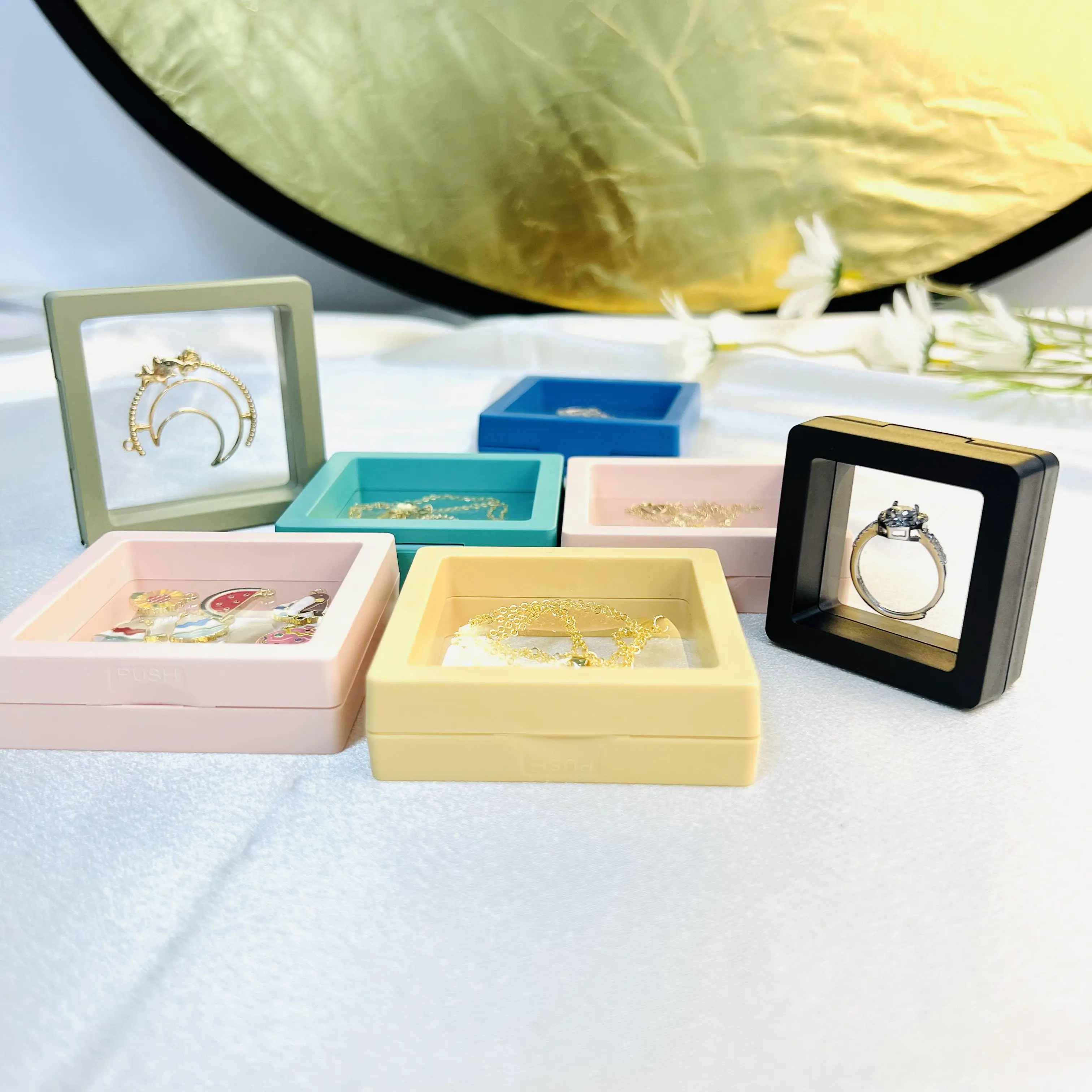 

Customized Jewelry Box Transparent Floating Frame display packaging Storage Necklace Ring suspension frame pe film box