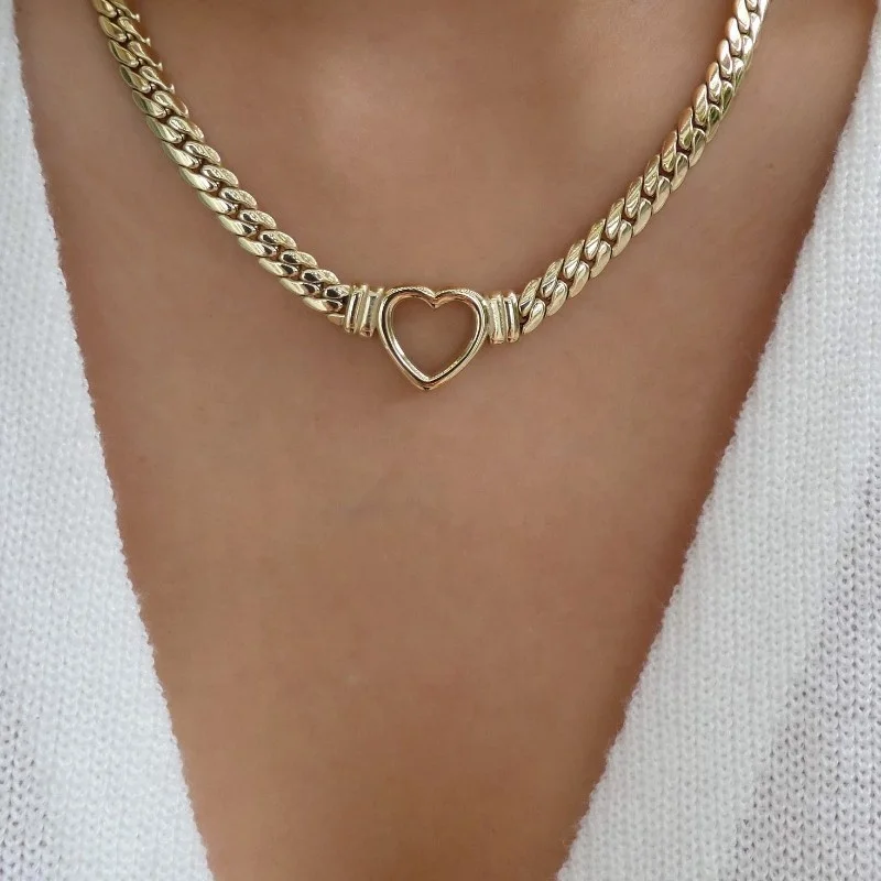 

Gold plated 18k pvd Link Chain stainless steel Heart Shape Necklace Choker Personalized custom jewelry for women