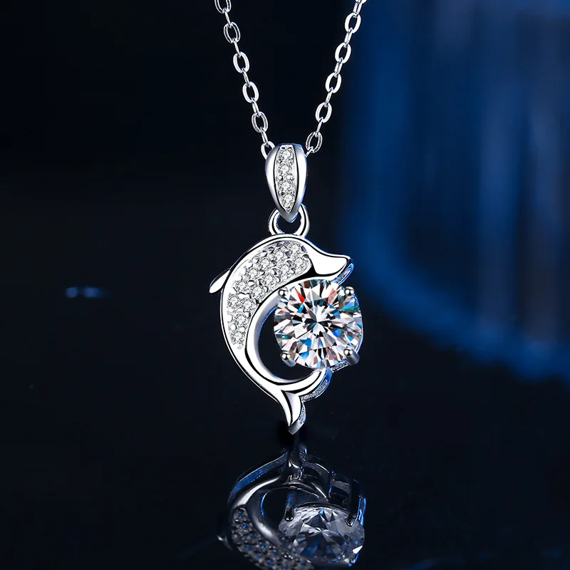 

Factory Wholesale Non-fading Hypoallergenic Jewelry S925 Silver VVS Moissanite Dolphin Necklace Personality Moissanite Pendant