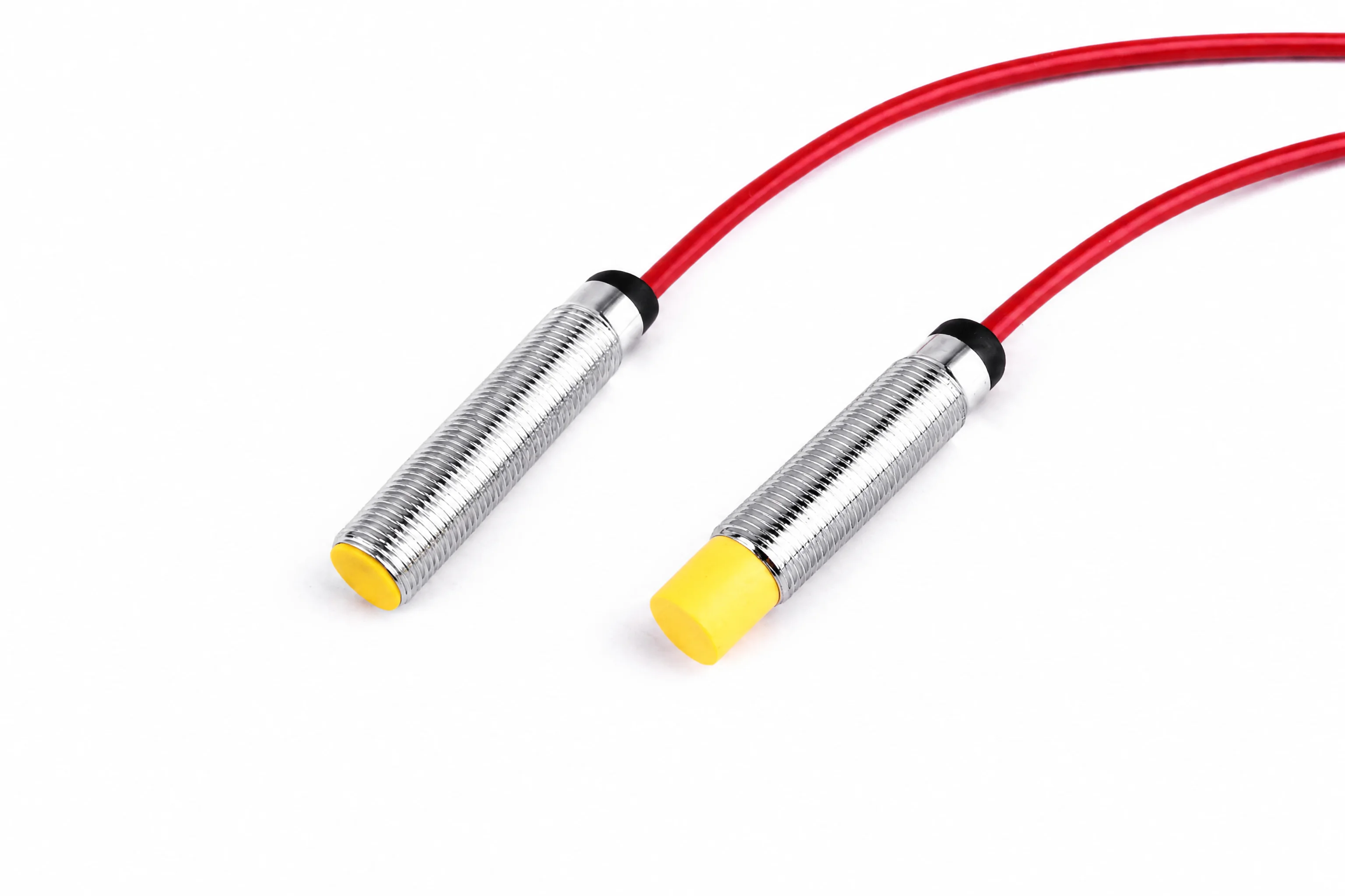 耐高温120&deg;C M12电感式接近开关 齐平2mm 非齐平4mm 内置温信号处理芯