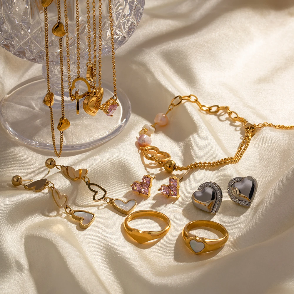 

18K Gold Plated Stainless Steel Necklace Bracelet Pearl Shell Cubic Zircon Pendant Love Heart Earring Set