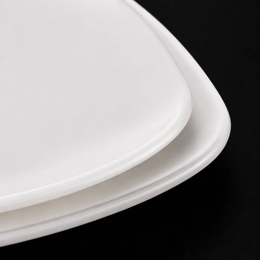 Edge and rim detail