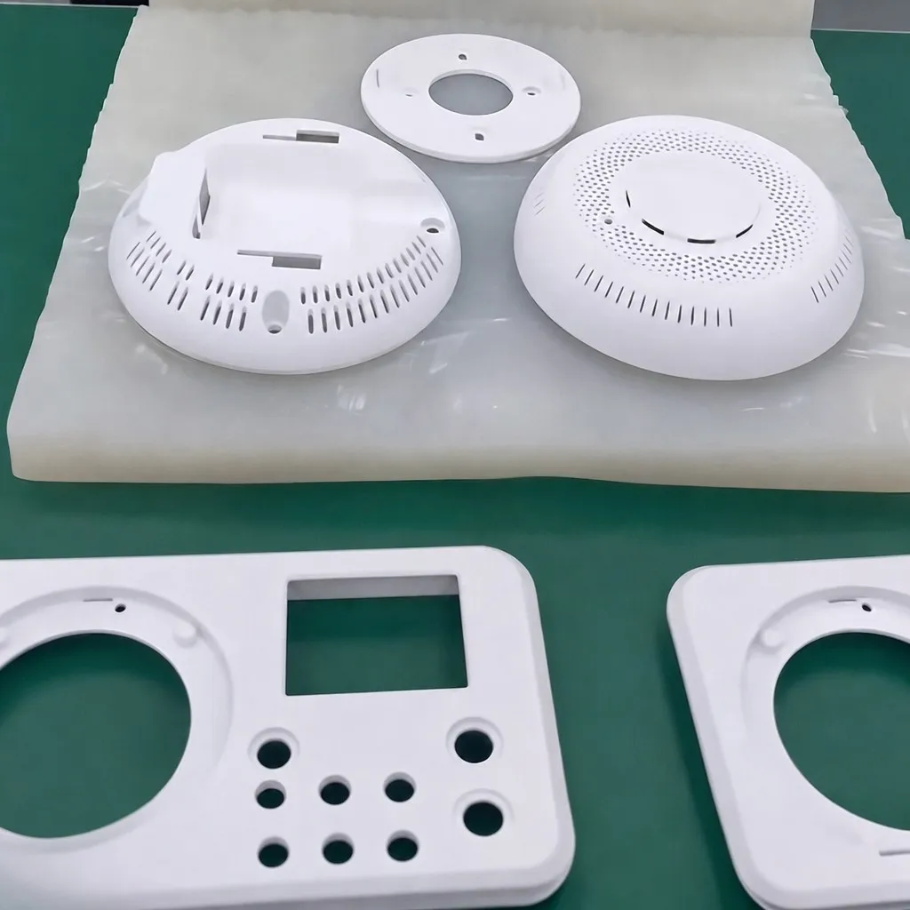 Silicone Casting & Nylon 3D Printing Services | Custom Prototype Manufacturing Consumer Electronics
