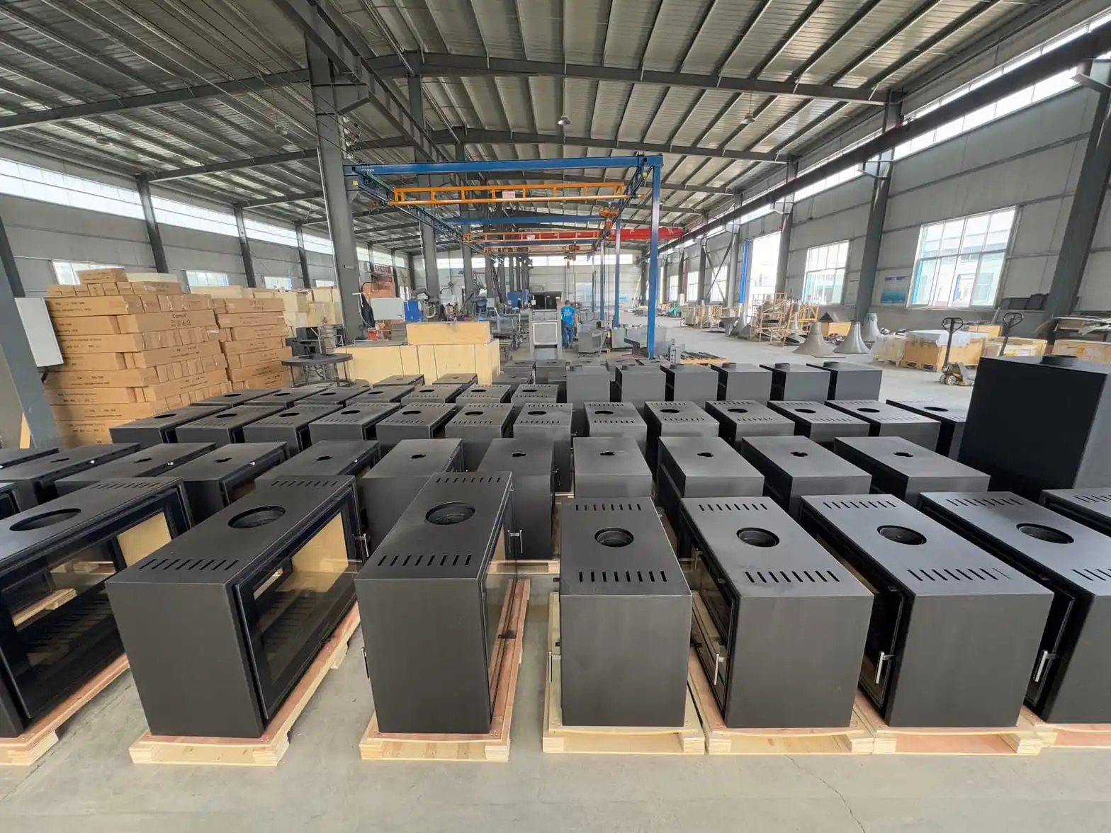 XRY Global Factory - CNC Precision Cutting