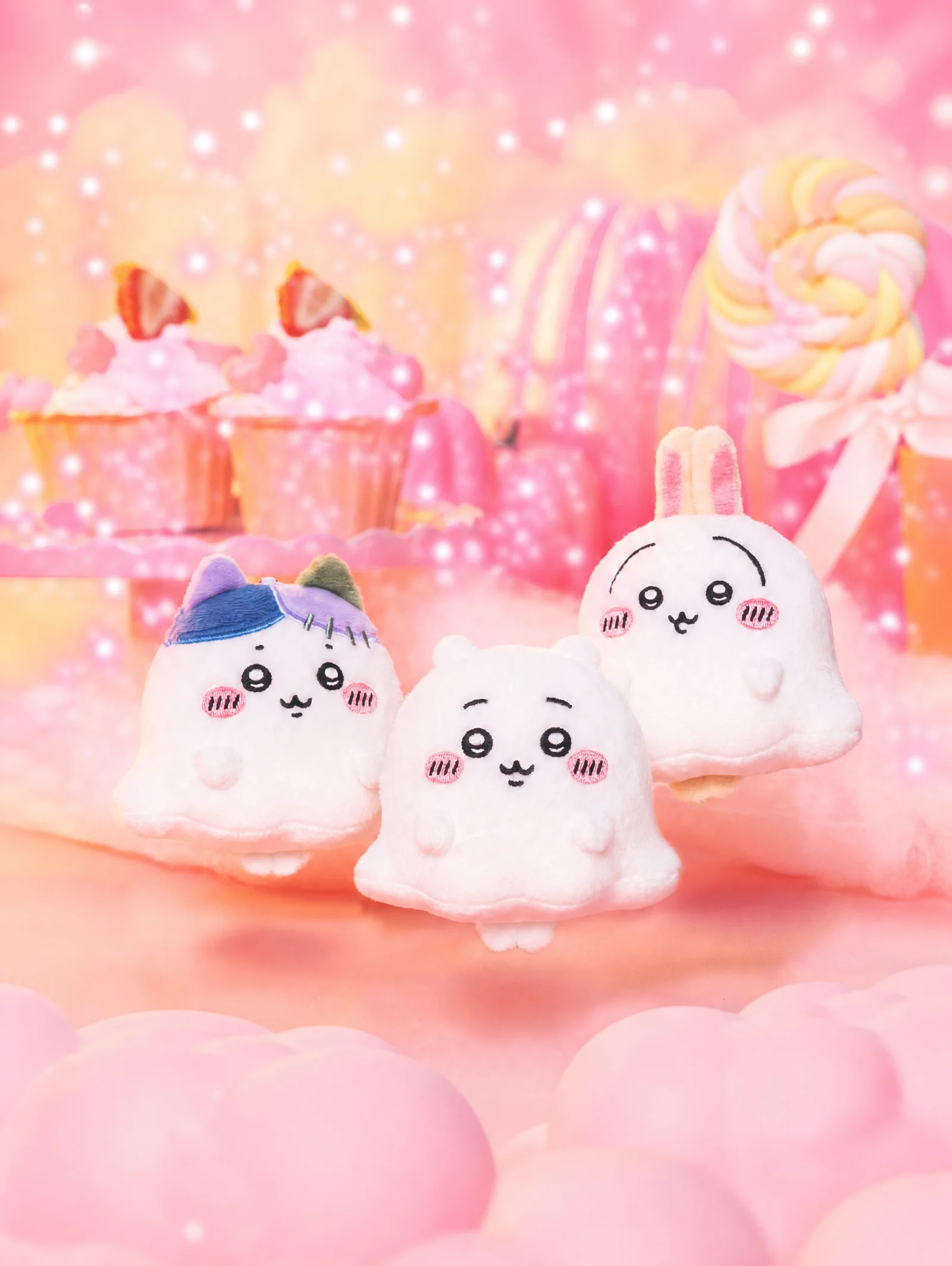 Chiikawa Park ghostly triple glow-in-the-dark acrylic charm keyring with three ghost characters and a pumpkin charm