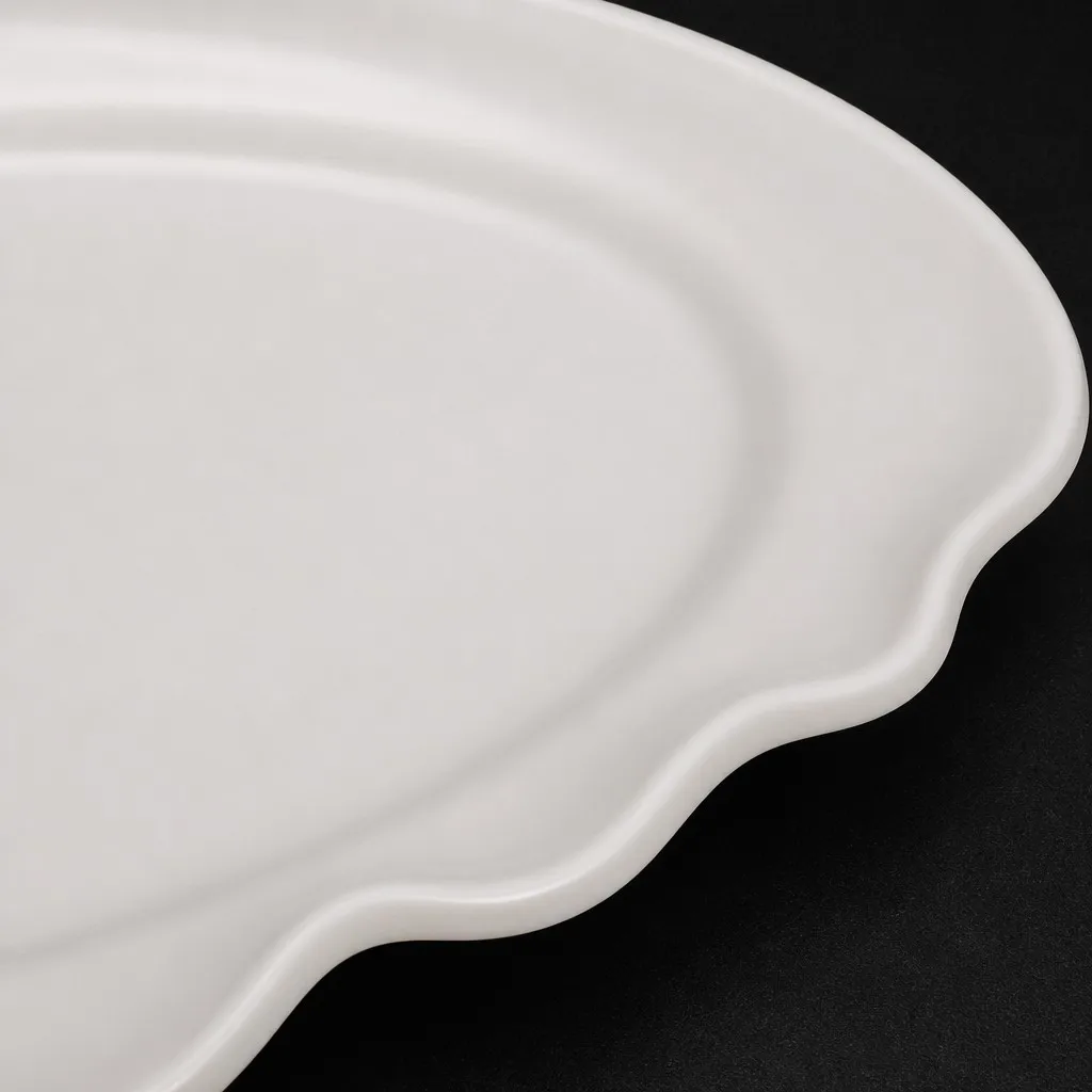 Recessed center detail