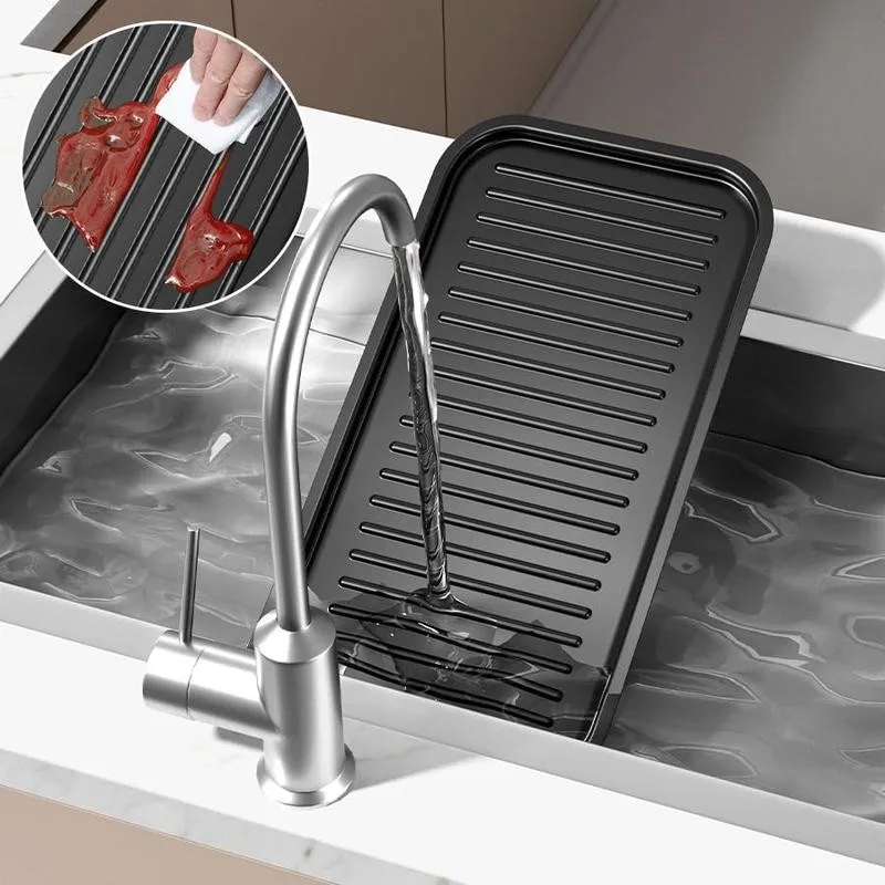 Easy Cleaning