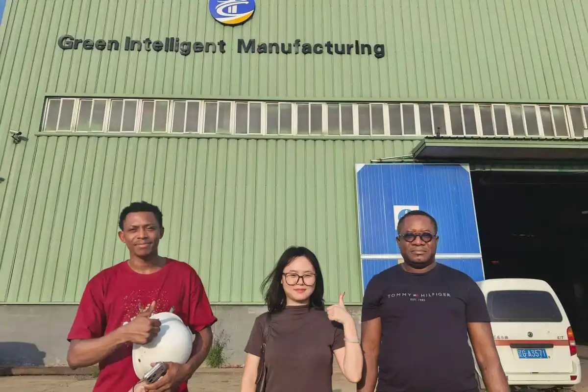 International customer visit at Zishenlong steel structure manufacturing facility 2