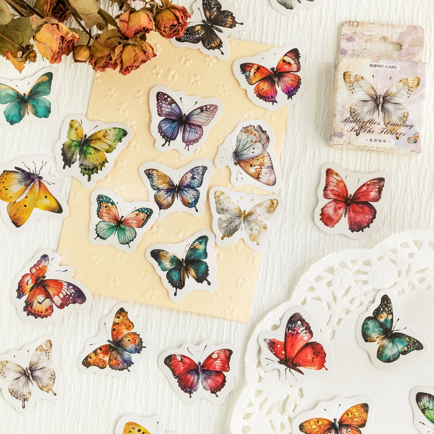 

45 Pieces/Pack Adhesive Sticker Box-Packed Stickers Butterfly Dance Flower Butterfly Journal Decorative Source Material