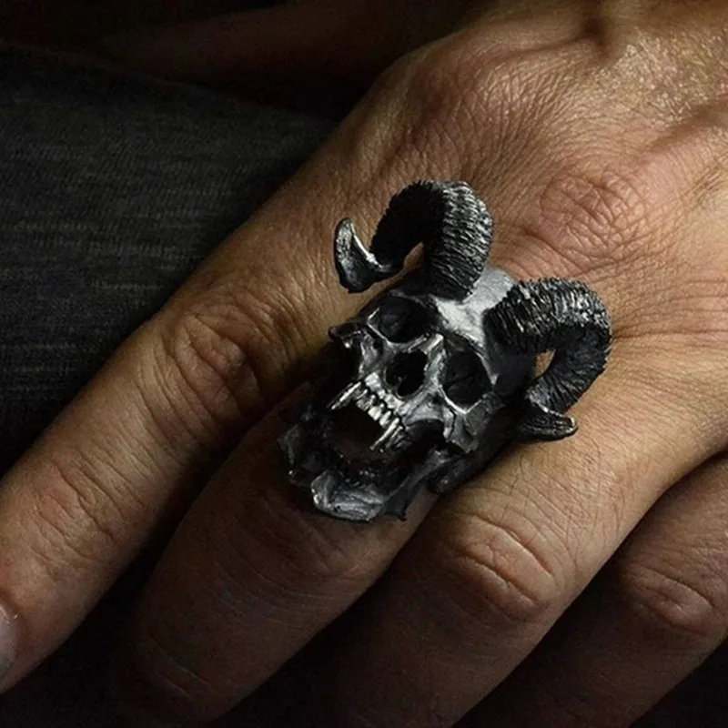 

JUHU Hot Selling European And American Exaggerated Punk Dark Ram Head Skull Ring Men's Alternative Alloy Ring Jewelry Wholesale, Gold