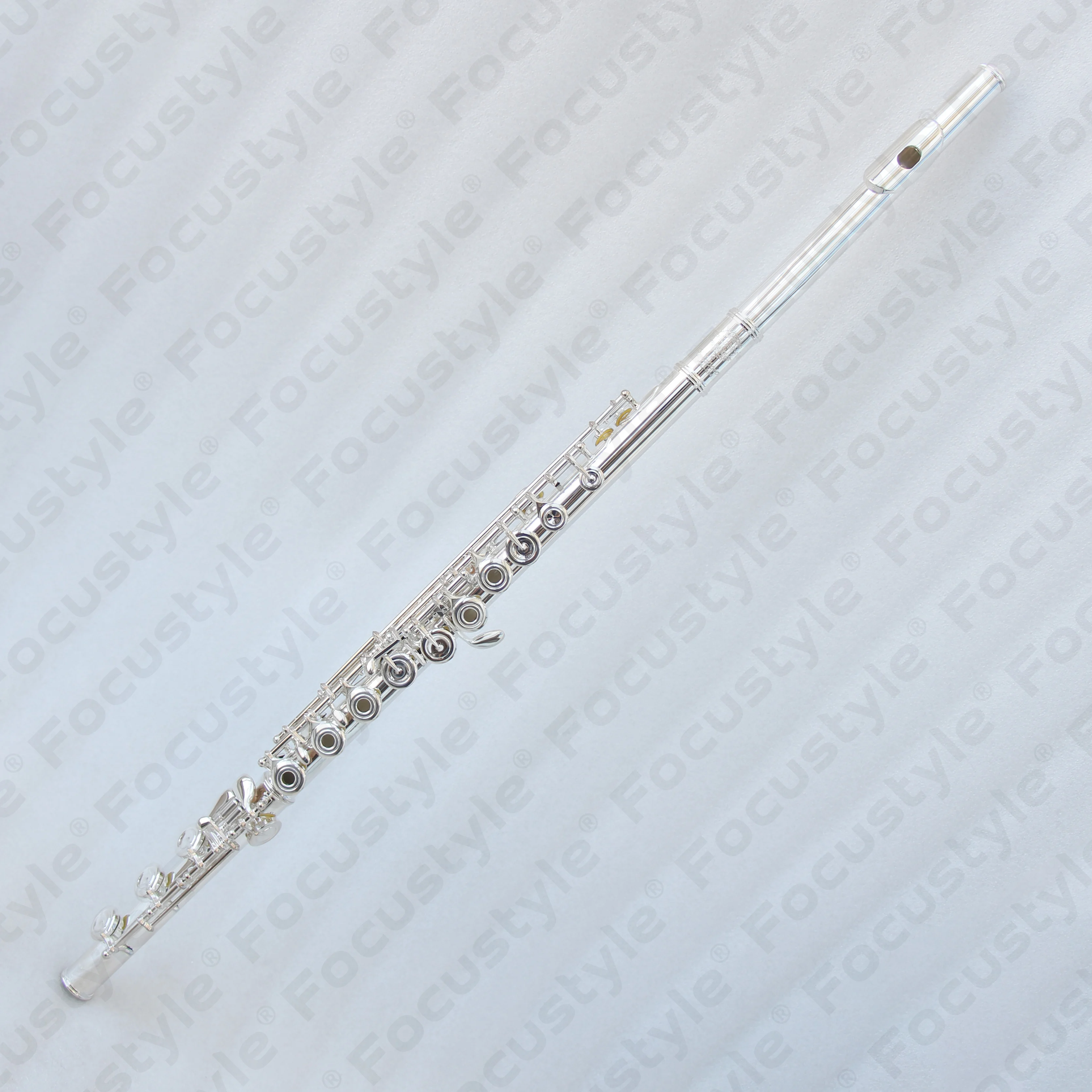 High Quality Chinese Handmade Silver-Plated C Flute Open-Hole Music Instrument