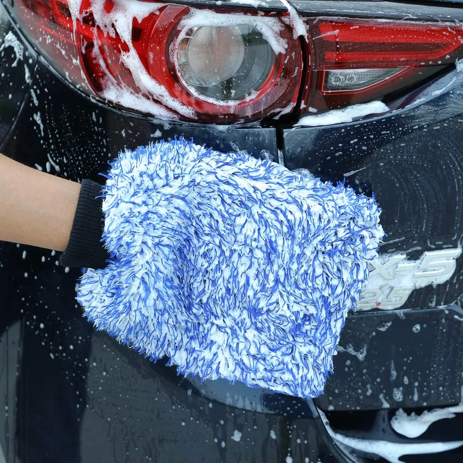 velvet car washing mitt