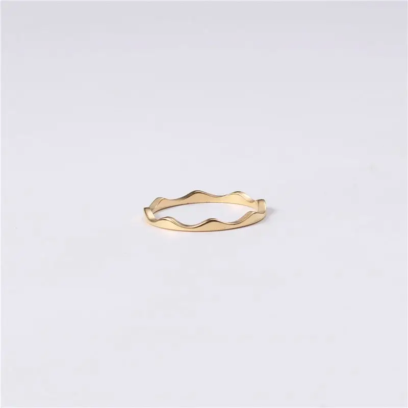 

High End 18K Plain Gold Waved Lines Dainty Rings Stainless Steel Trendy Simple Gold Plated Jewelry