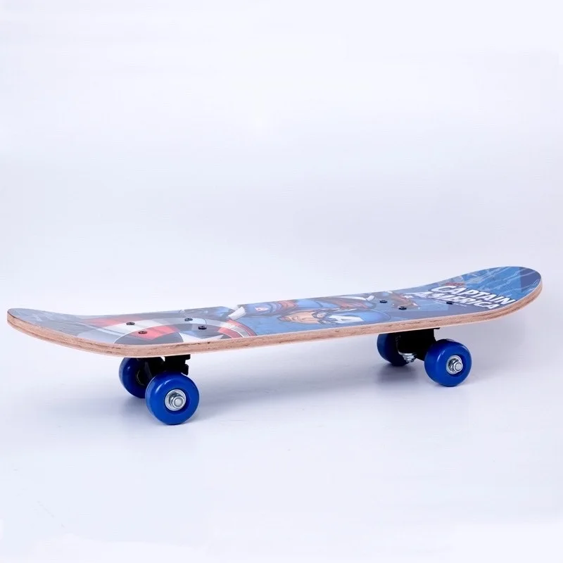 

New Design Youngsters Fashion Maple Deck Bat Board Skateboard