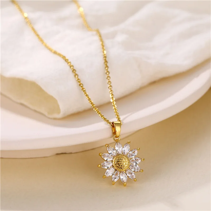 

You Are My Sunshine Sunflower Necklace 18K Gold Titanium Steel Crystal Zircon Flower Pendant Necklace For Women