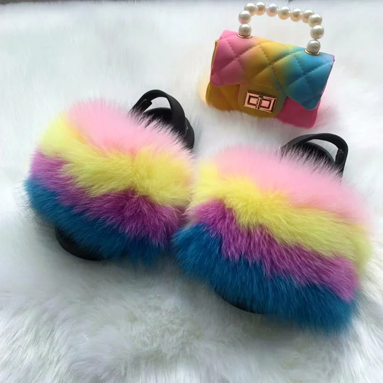 

New arrival Wholesale colorful Fur Cute Raccoon Fox Fur Slippers Summer Toddler Fur Slides Kids Girls shoes and bags set 2021, Different colors