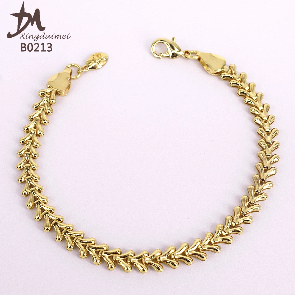 

B0213 Wholesale jewelry 18K Gold plated bracelet women