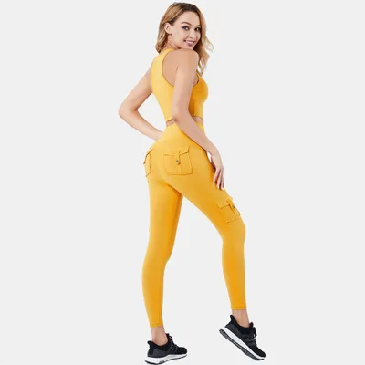 

Wholesale latest hot sale women yoga set padded bra with zipper high waist legging yoga cargo pants with pocket set, 3 color as picshowed