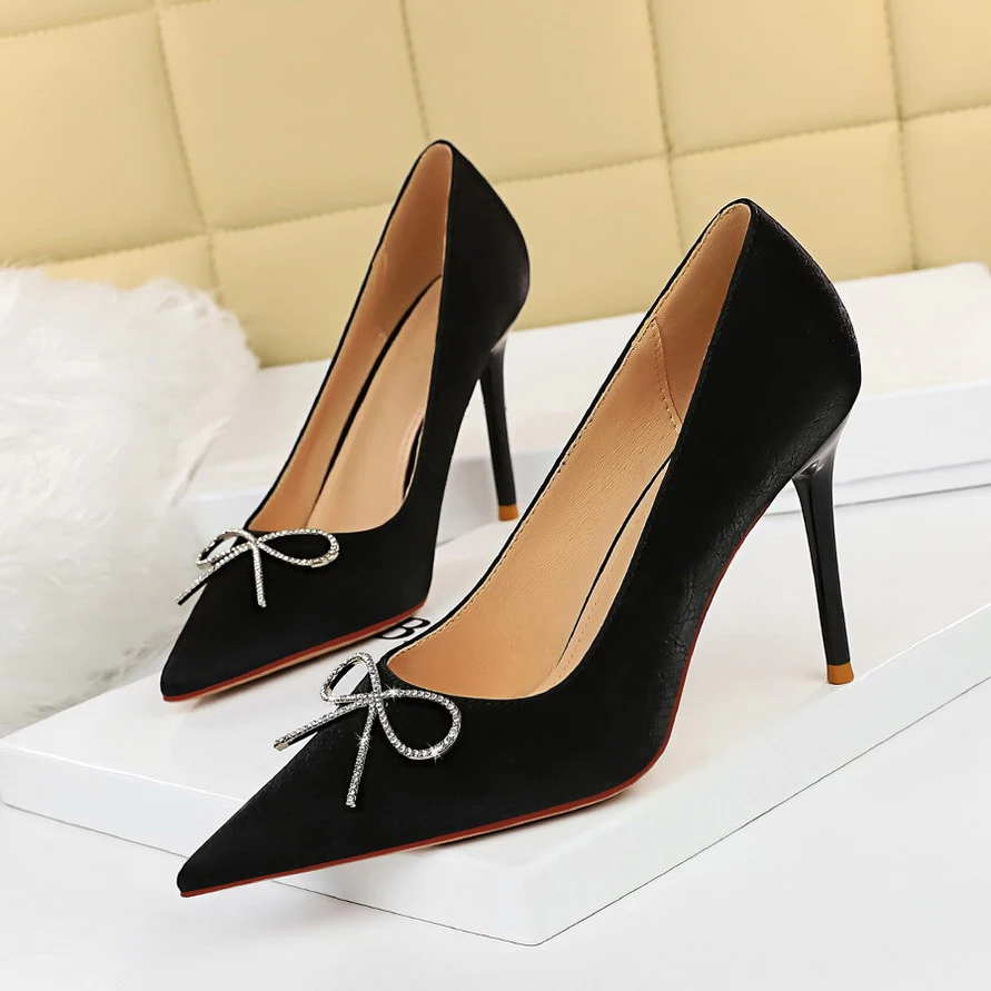 

2022 Women Pumps Butterfly-knot Crystal Spring Autumn Fashion Ladies Wedding Party Thin High Heel Shoes Size 34-43