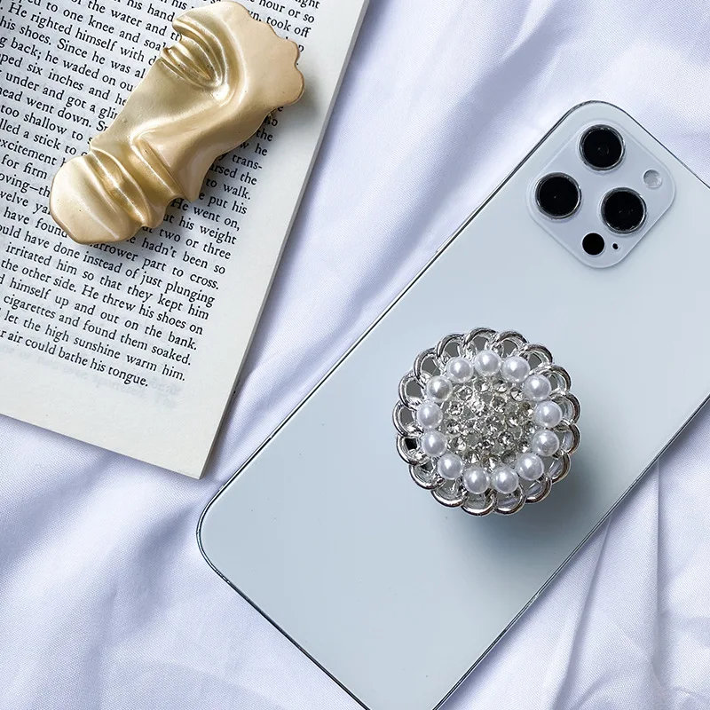

Luxurious Golden Finger Grip Holder For Iphone Samsung Huawei Xiaomi Phone Pearl Phone Ring Stand Bracket