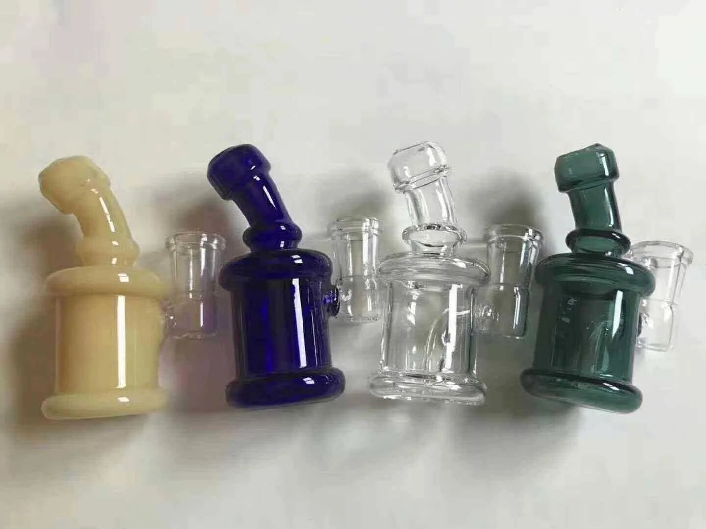 

Mini High Borosilicate Glass Smoking Set Smoke Color Water Pipe, Picture
