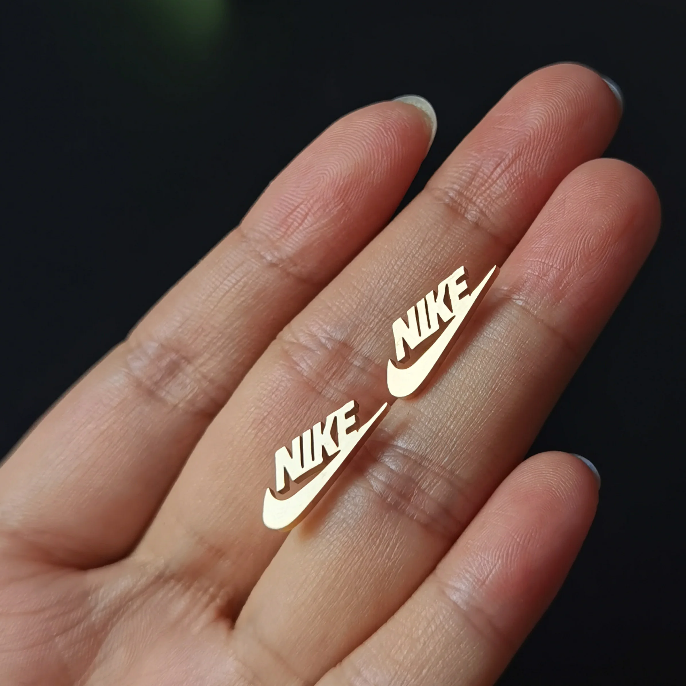 

Twinkle Stainless Steel Gold Tick Studs Earring Hoop Earring Swoosh Vintage Sports Name Custom Jewelry