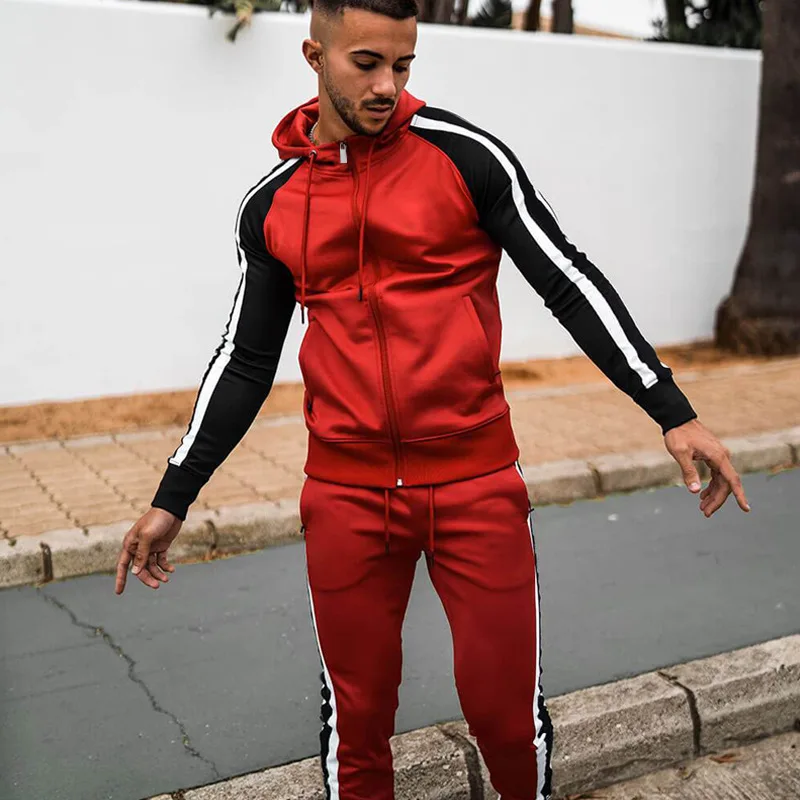 

2022 Custom Logo Spring sports gym muscle tracksuit, Customized color