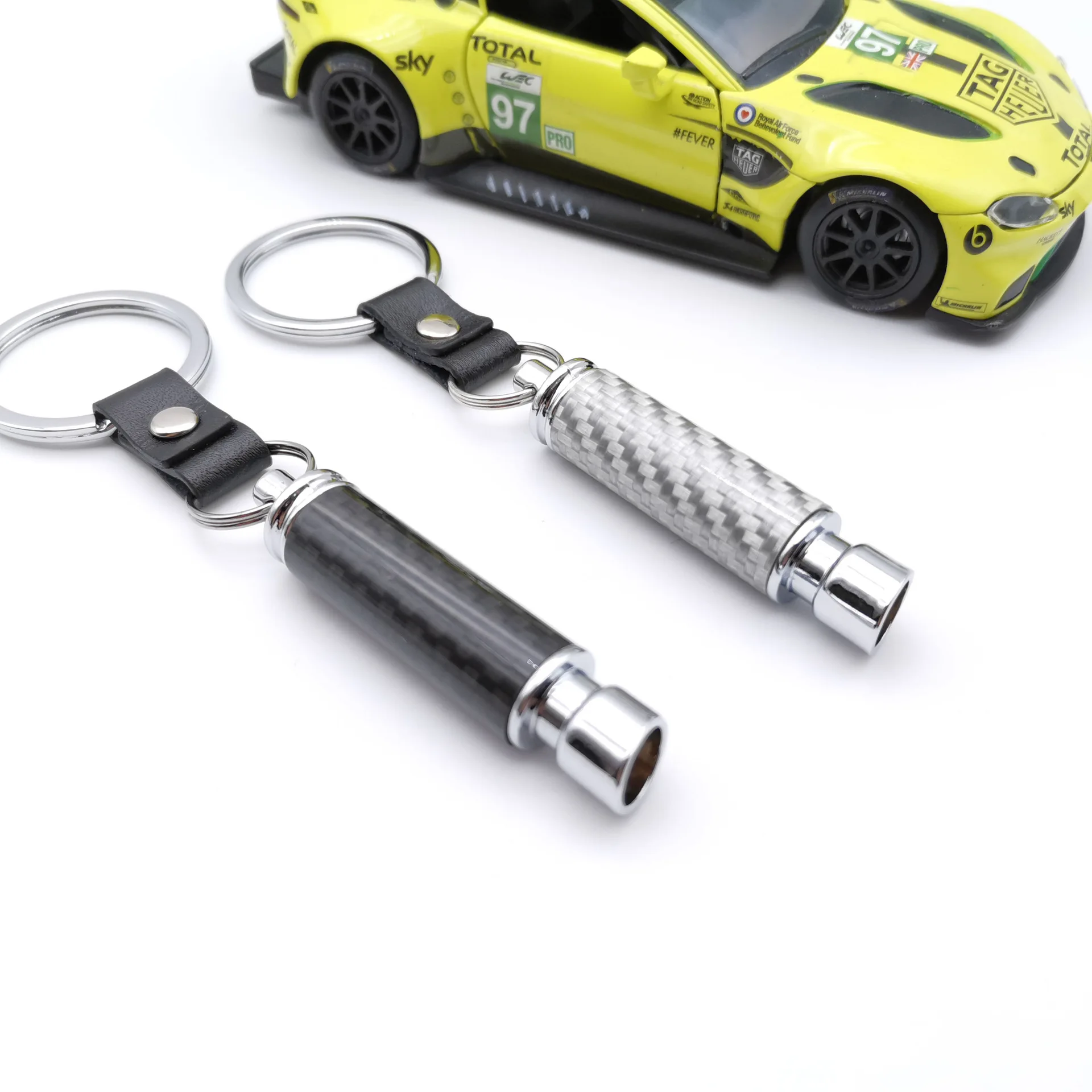

Auto Parts Car Carbonfiber Carbon fiber exhaust pipe keychain Key chain Tailpipe Muffler Keyring