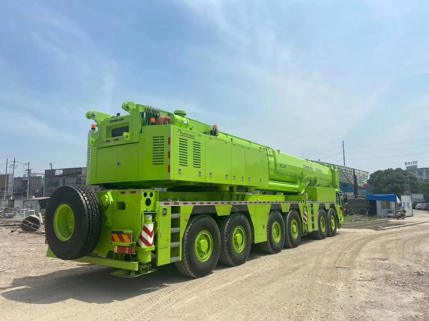 400t大型起重机中联重机zat4000v带粗起重机 - buy rough terrain