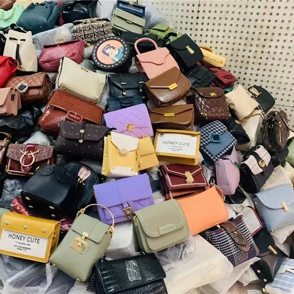 

selling japan selling container used bags bales mixed korea and shoes, Mixed color