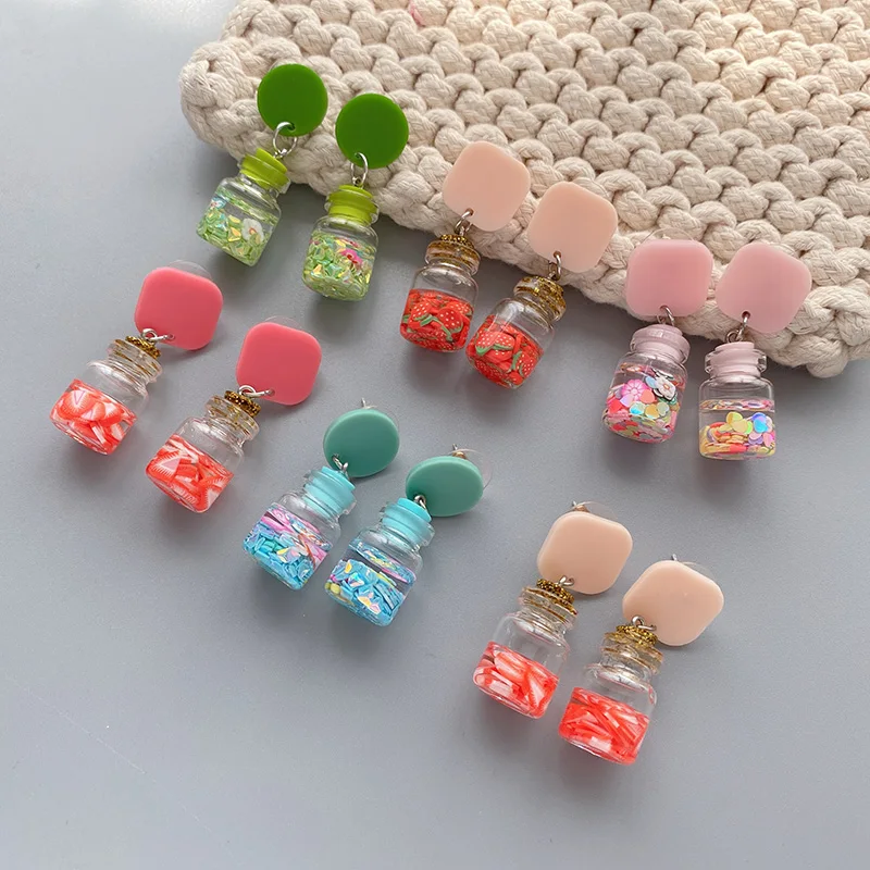 

Wholesale Fashion cartoon crystal bottle mini cute Simulation brand jewelry low price women earrings trendy 21524 earring