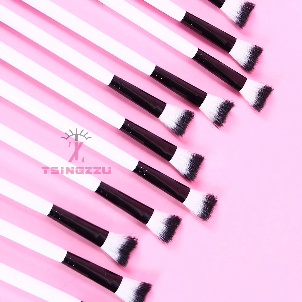 Hot sales Curved spool Eyelash cleanser Brush eyelid lash shampoo brush makeup Brush
