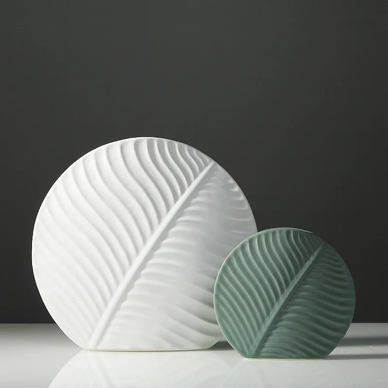 

Wholesale Simple Nordic Ethan Round White Green Ceramic Leaves Vase Modern Matte Crafts Furnishings, As picture