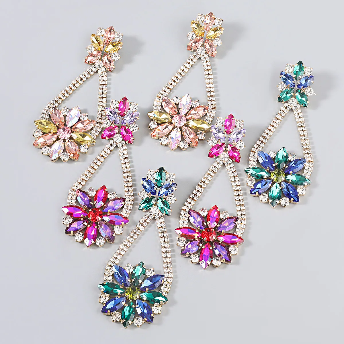 

Exaggerated Big Diamond Flower Earrings Shiny Full Colorful Crystal Rhinestone Earrings Party Jewelry