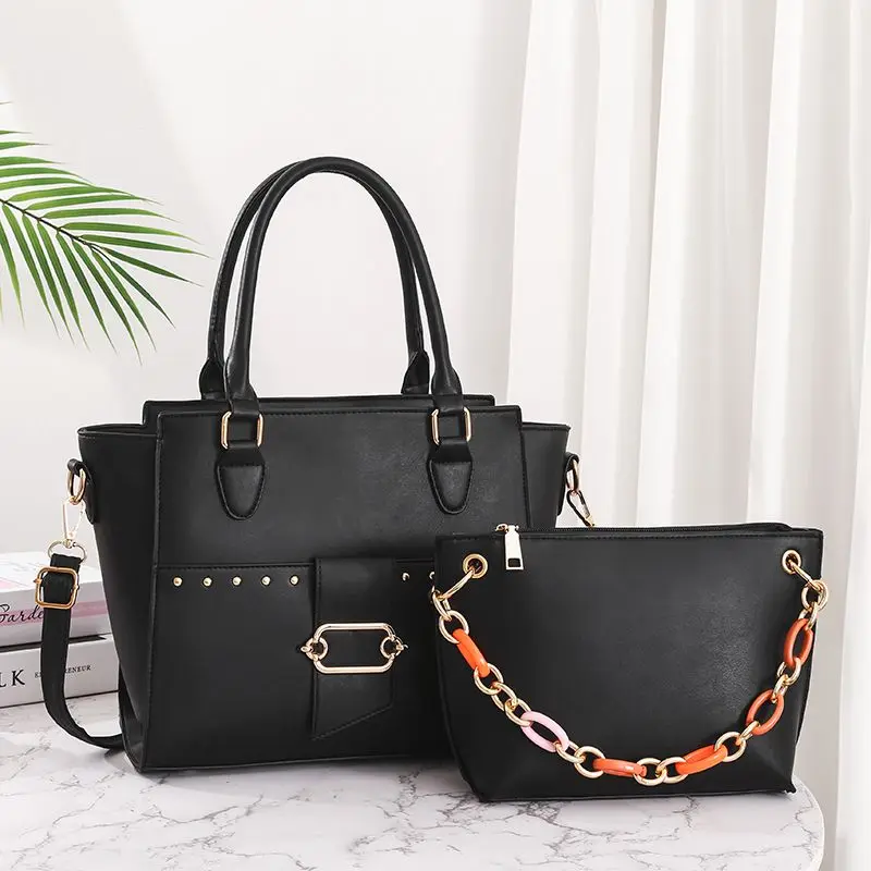 

DL102-23 China factory wholesale metal bags Ladies chain shoulder bags and handbags PU leather handbags set bags simple handbags, Black....