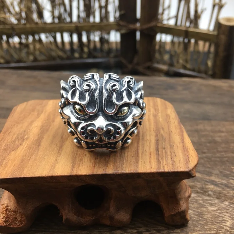 

S925 Sterling Silver Men's Domineering Brave Ring Retro Thai Silver Exaggerated Old Rock Beast Personality Ring