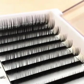 classic lashes 7.jpg