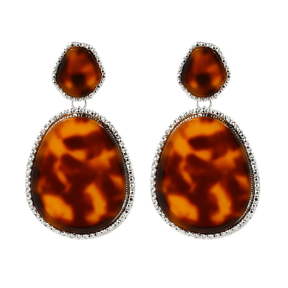 

Atmospheric Leopard Print Resin Drop Temperament Diamond Personality Creativity Vintage Earrings, Picture shows